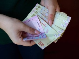 Менше вже не дадуть: яка мінімальна зарплата «на руки» буде з 1 квітня