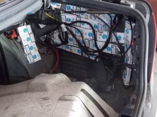 Прикордонники затримали контрабандиста, що провозив цигарки в "Мерседесі"