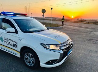 У Мукачеві під час зупинки авто патрульні знайшли у водія наркотики