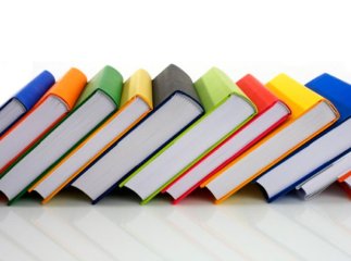 В Ужгороді стартує традиційна благодійна акція "Письменник за прилавком"