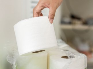 Більшість зберігає туалетний папір неправильно: де йому насправді місце