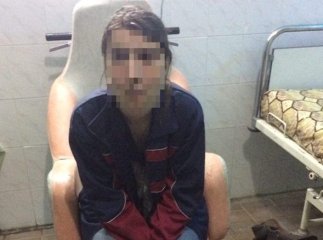 Вулицями Мукачева блукала жінка без взуття