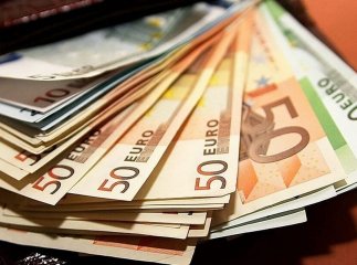 Потрібно подати заяву до 25 травня: жінкам надаватимуть грошову допомогу