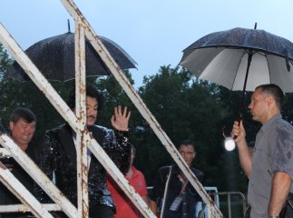 Концерт Філіпа Кіркорова у Мукачеві: погода проти музики (ФОТОРЕПОРТАЖ)