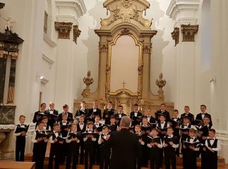 Як Мукачівський хор хлопчиків та юнаків у Хорватії виступав