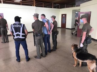 Поліція Закарпаття екстрадувала до Угорщини двох злочинців