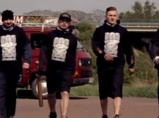 Гурт "Триставісім" у новому кліпі "Варошська туса" влаштував пародії на вокальні шоу