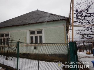 На Мукачівщині жорстоко розправились із чоловіком і намагались вбити жінку