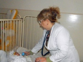 У Хустському пологовому будинку видали вже 50 свідоцтв про народження