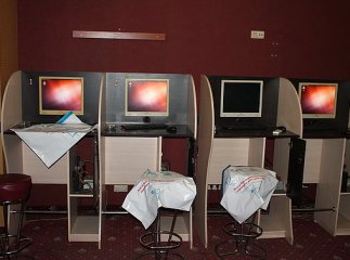 Новий керівник Закарпаття був особисто присутній на закритті підпільного казино в центрі Ужгорода