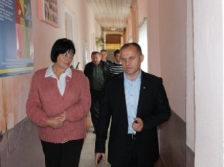 Медики у Загатті вимушені лікувати у темряві