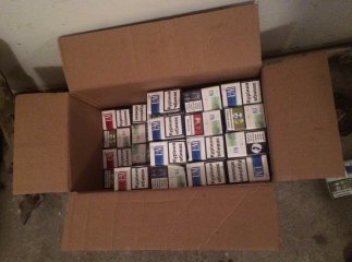 Українець намагався вивезти у Словаччину 640 пачок цигарок