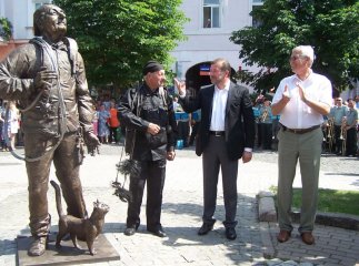У Мукачеві відкрили пам’ятник коминареві