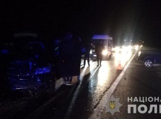 Вночі сталась трагедія: в моторошній аварії загинуло подружжя