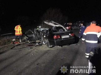 Моторошна аварія: жінка втратила чоловіка та доньку