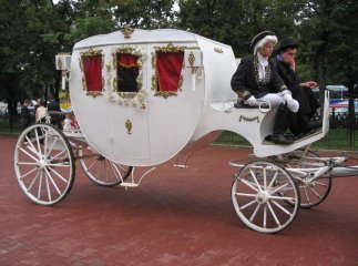 Умілець із Іршавщини виготовляє справжні середньовічні карети (ВІДЕО)