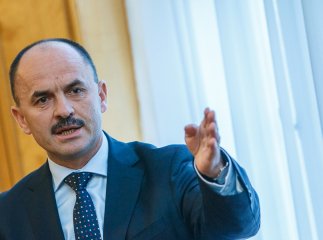 Губернатор просить Погорєлова більше опікуватися родинами загиблих військових