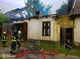 На Берегівщині горів господарський склад