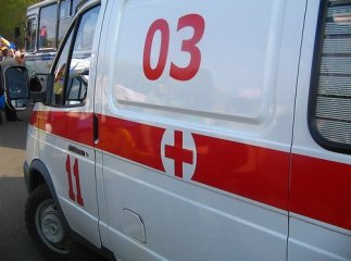 Мукачівець з підозрою на COVID-19 помер у кареті "швидкої" 