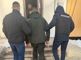 Затримали закарпатця, який за 4000 доларів обіцяв «вирішити питання» з переведенням військового до тилової частини
