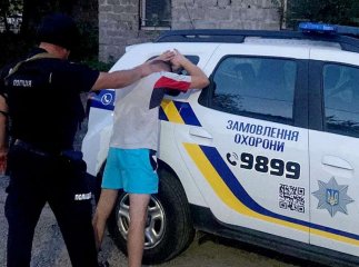 Один з пунктів обміну валюти в Мукачеві подав сигнал «тривога»: що трапилось