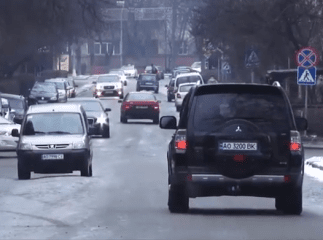 Постраждалим через ожеледицю радять вимагати відшкодування