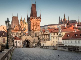 У Чехії планують надавати виплати українським біженцям