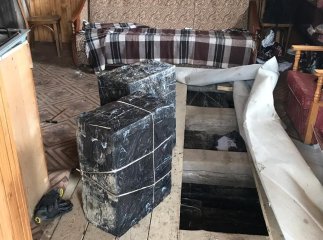 Лісівники кажуть, що будинок, в якому виявили величезну партію контрабанди, їм не належить