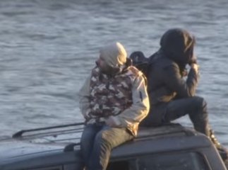 Рятувальники допомогли двом горе-екстремалам вибратись з Ужа