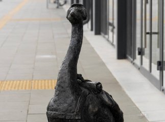 Де у Мукачеві встановили четверту скульптурку бронзового гусака