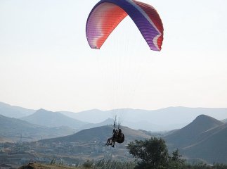 У Пилипці розпочалися змагання парапланеристів на Кубок Карпат