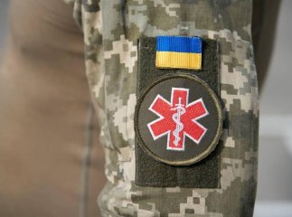 Історія героїчної медсестри 128 бригади, яка рятує захисників на війні