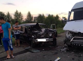 На Іршавщині не розминулись "Mercedes" та "шістка"
