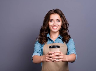 Дані на квітень: робота на Закарпатті із зарплатою від 12 тисяч