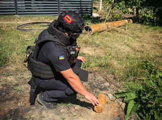 Готували землю під фундамент, а знайшли неочікуване: на Хустщині стався інцидент