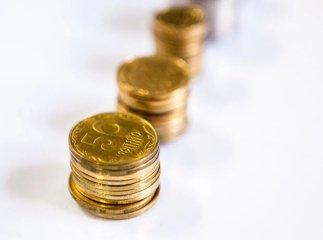 Чи приймають ще 10 та 50 копійок у магазині: якими монетами можна розраховуватися у 2025 році Чи приймають ще 10 та 50 копійок у магазині