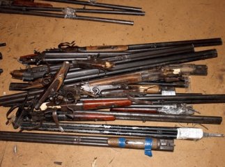 На Перечинщині у місцевих жителів був вилучений цілий арсенал зброї
