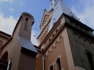 Мукачівцям вказує час один із найстаріших годинників Європи
