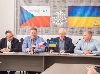 Для захисту заробітчан: у Мукачеві підписали меморандум із чеською профспілкою