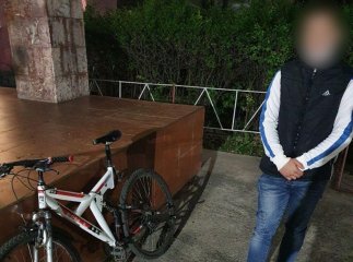 Поблизу одного з магазинів Ужгорода скоїли злочин