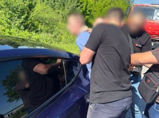 На Рахівщині впіймали на гарячому торговця забороненим
