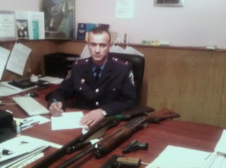 Виноградівці здали в міліцію невеликий арсенал зброї