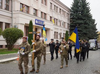Сьогодні провели в останню путь полеглого захисника
