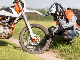 На Хустщині за день травмувалися двоє мотоциклістів: обидва потрапили до лікарні