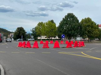 У мікрорайоні Росвигово в Мукачеві тестують нову кільцеву розв’язку