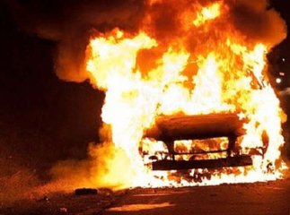 У Мукачеві вночі згорів BMW X5
