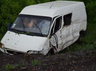 Невдалий обгін для жителя села Рокосово завершився лікарняним ліжком для нього і трьох пасажирів