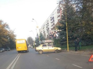 В Ужгороді на Минайській сталася ДТП