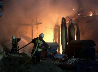 На одному з підприємств Закарпаття вирувала масштабна пожежа