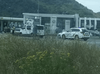 На виїзді з Мукачева мікроавтобус потрапив у ДТП